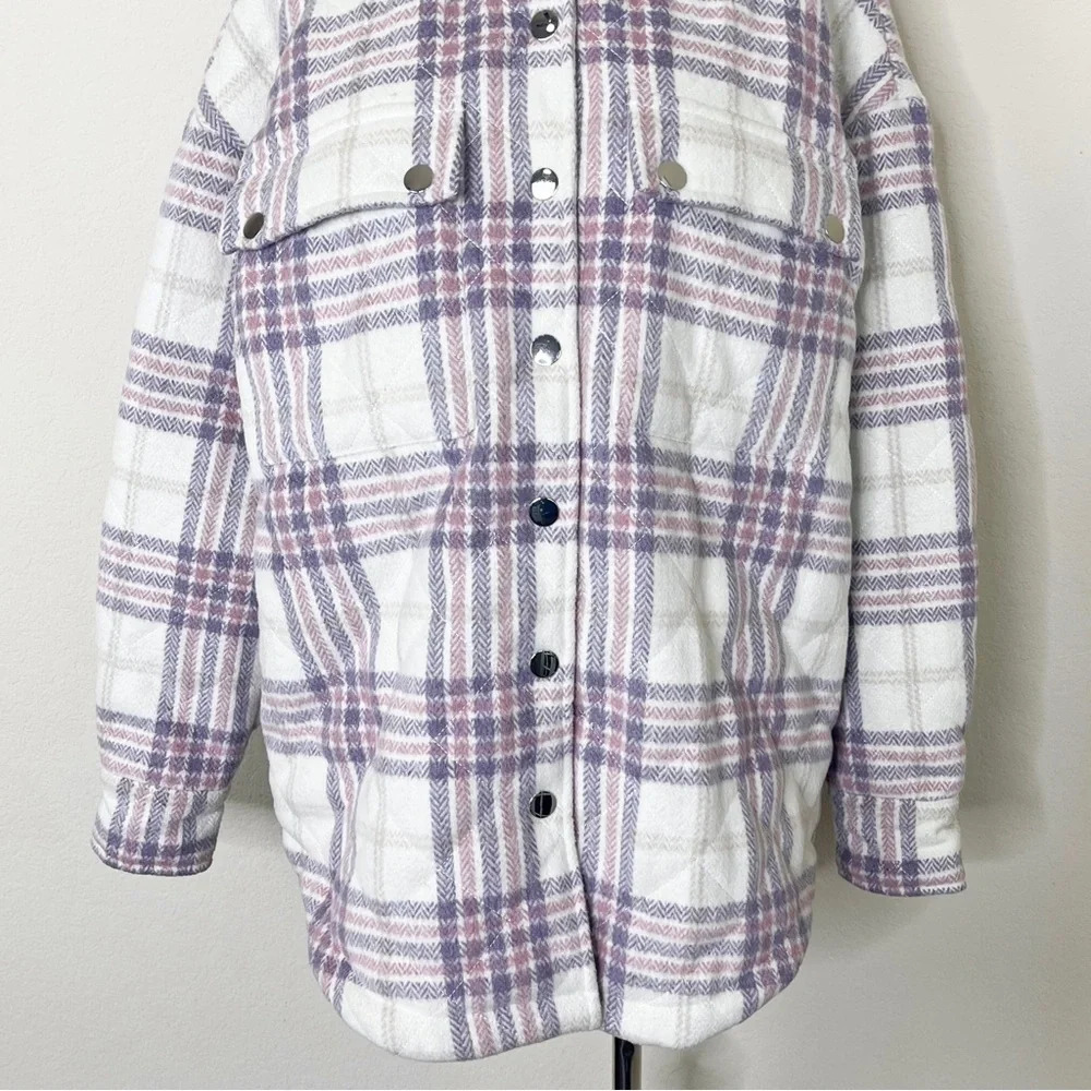 Lovers and Friends Conlee Quilted Shacket Jacket in Pink & Purple - Picture 6 of 13